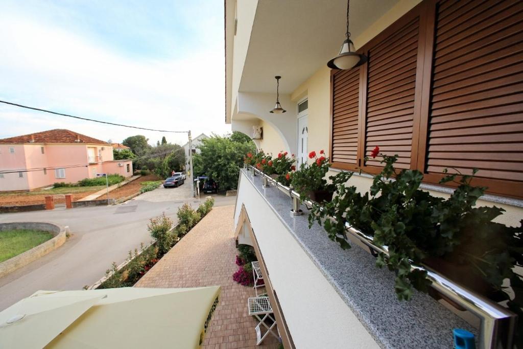 Apartments With A Parking Space Sukosan, Zadar - 16641 エクステリア 写真